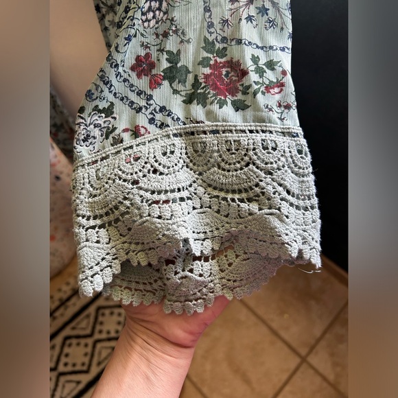 Mason & Belle Green Floral kimono Cover-up Size large Crocheted Lace Trim - Picture 4 of 6